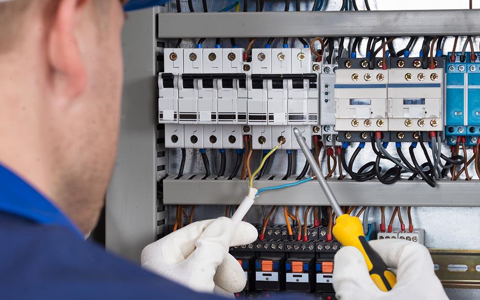 électricien urgence Voisins-le-Bretonneux