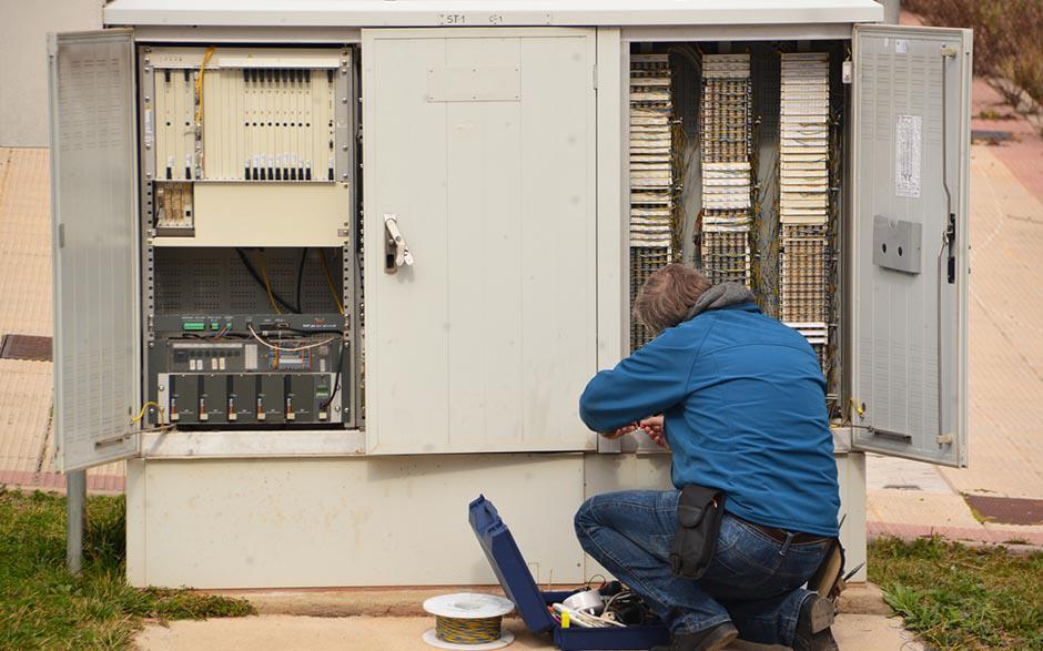 électricien urgence Voisins-le-Bretonneux